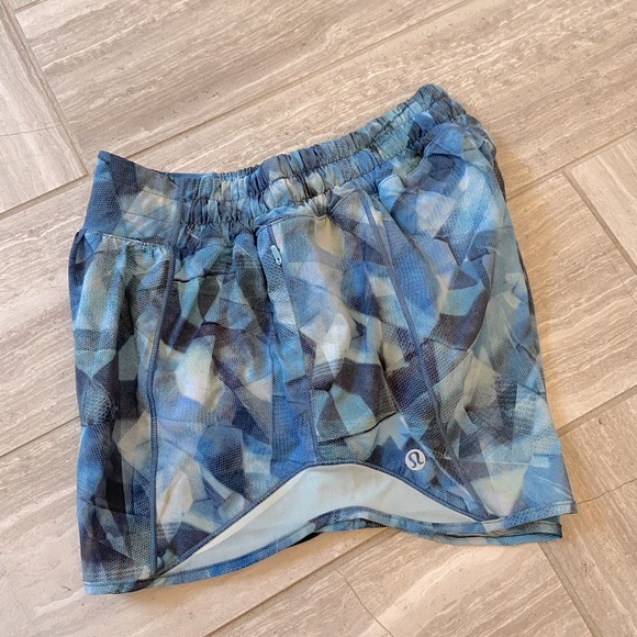 Hotty Hot Shorts - Picture 2 of 5